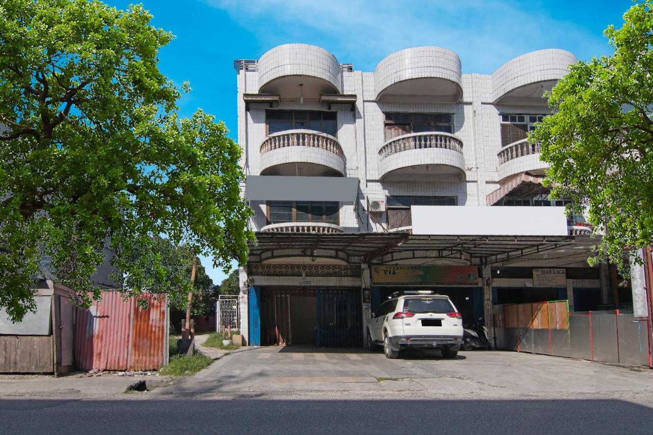 Oyo 91510 Homestay Utama Syariah Pekanbaru Zewnętrze zdjęcie
