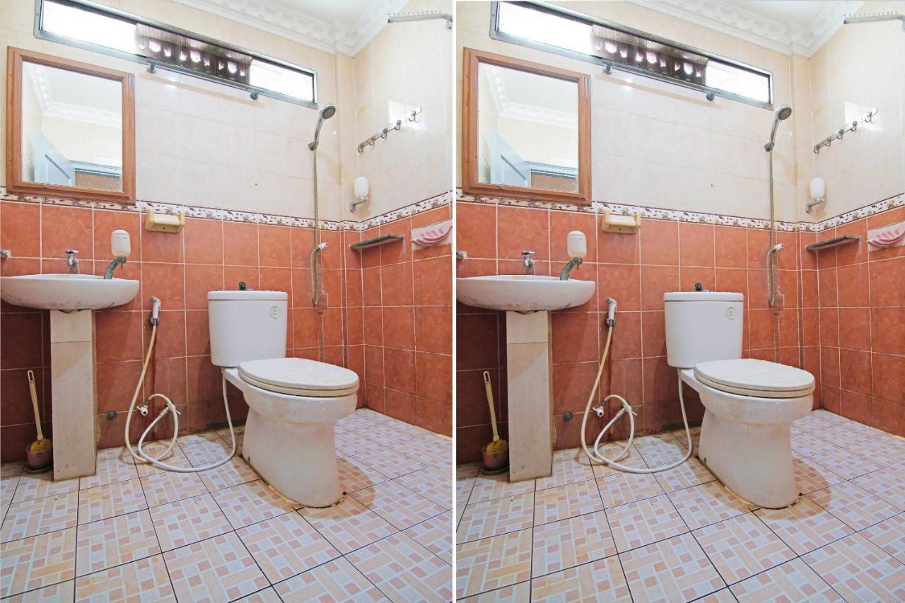 Oyo 91510 Homestay Utama Syariah Pekanbaru Zewnętrze zdjęcie