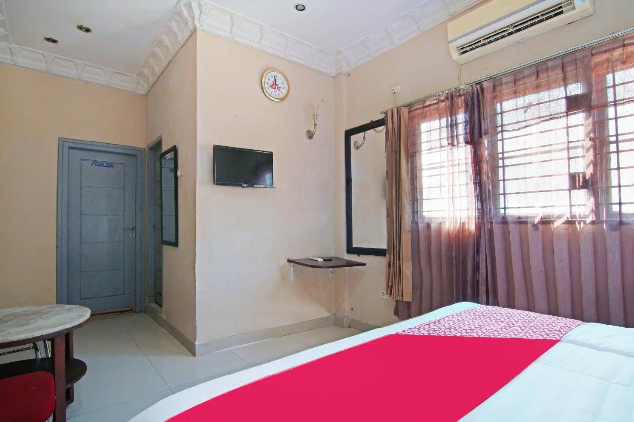 Oyo 91510 Homestay Utama Syariah Pekanbaru Zewnętrze zdjęcie